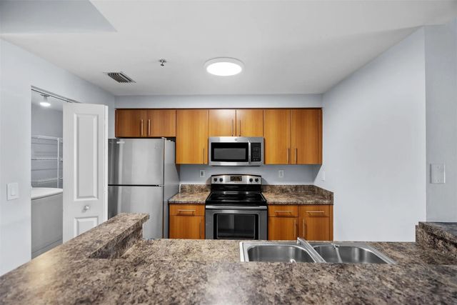 4 of 25 - 5880 W Sample Road #307, Coral Springs, FL