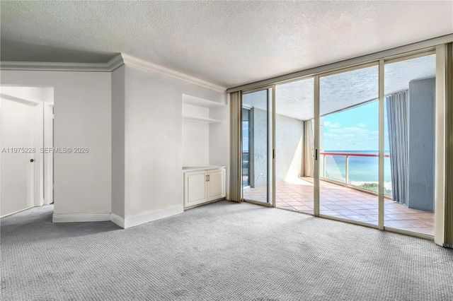 4 of 39 - 6767 Collins Avenue #706, Miami Beach, FL