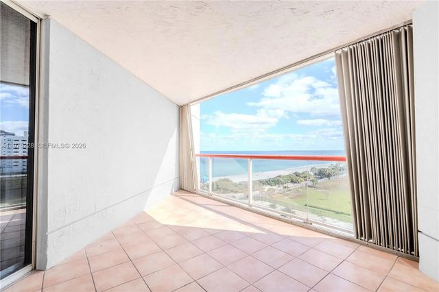 5 of 39 - 6767 Collins Avenue #706, Miami Beach, FL