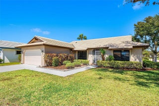 Photo of Listing #F10555518