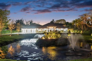 Photo of Listing #F10552563