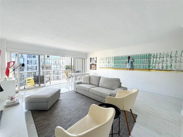 3 of 28 - 555 Crandon Boulevard #82, Key Biscayne, FL