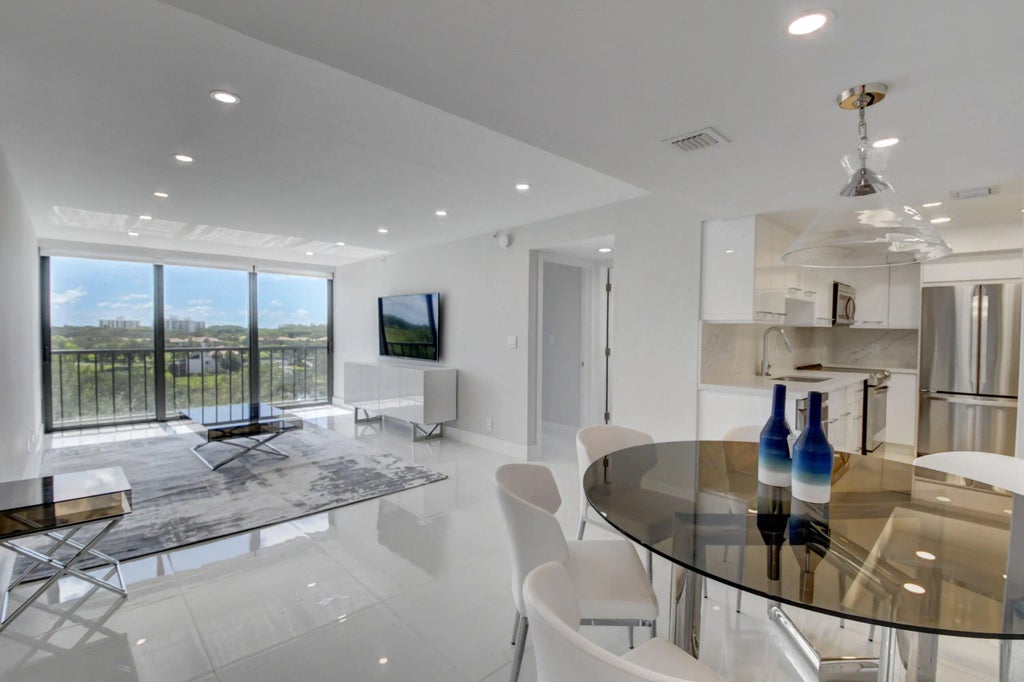 7847 Lakeside Boulevard #1063, Boca Raton