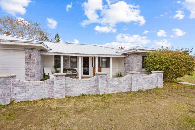 Photo of Listing #R11168440