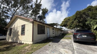 Photo of Listing #R11168446