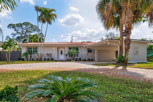 2 of 42 - 1762 Ne 38th Street, Oakland Park, FL