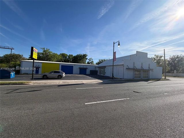 2 of 11 - 1201 E University Avenue, Gainesville, FL