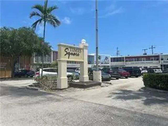 4 of 20 - 3038 N Federal Highway #e - 2nd Fl Office, Fort Lauderdale, FL