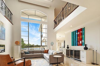 Photo of Listing #R11168515