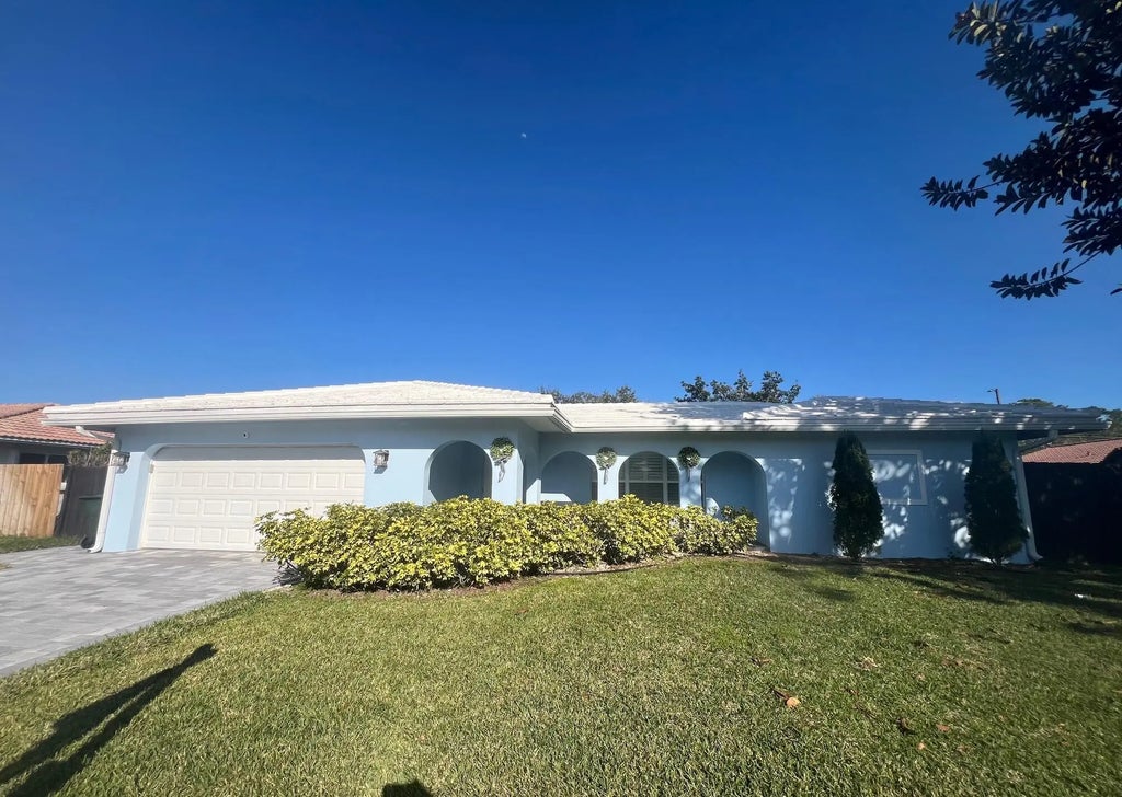 3244 Nw 25th Way, Boca Raton