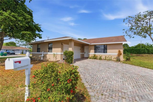 4 of 29 - 7520 Nw 88th Terrace, Tamarac, FL