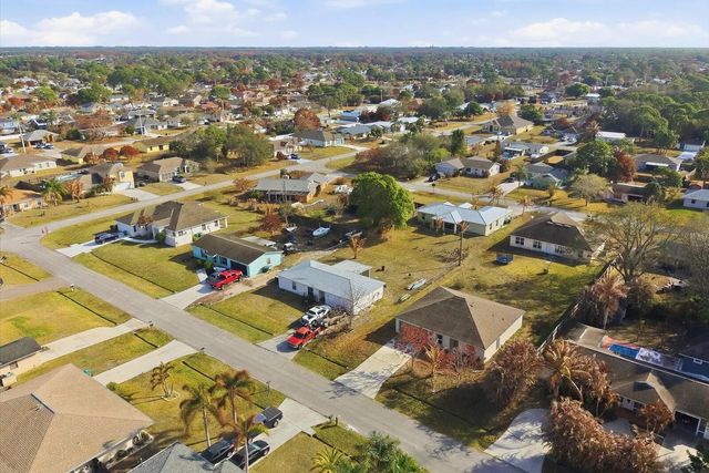 3 of 32 - 361 Nw La Playa Street, Port St. Lucie, FL