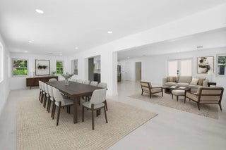 Photo of Listing #R11168576