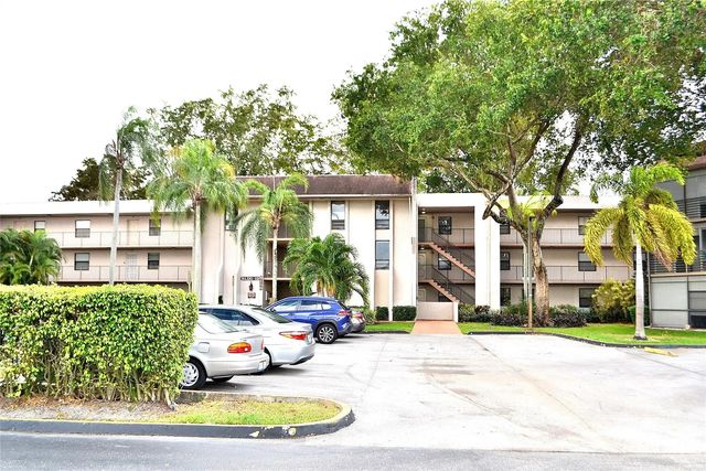 8150 W Mcnab Road #210, Tamarac