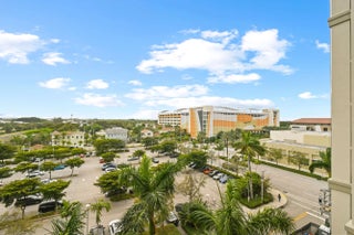 Photo of Listing #R11168622