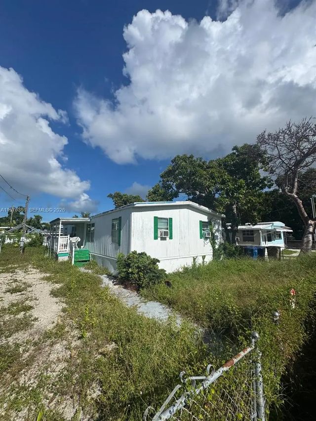 4 of 8 - 13 Judy Place, Key Largo, FL