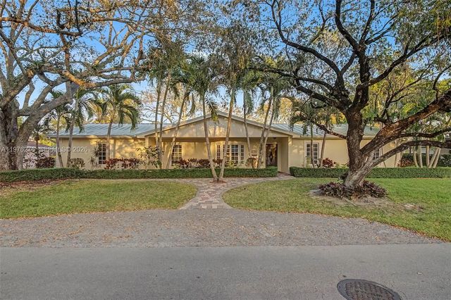15401 Sw 81 Avenue, Palmetto Bay