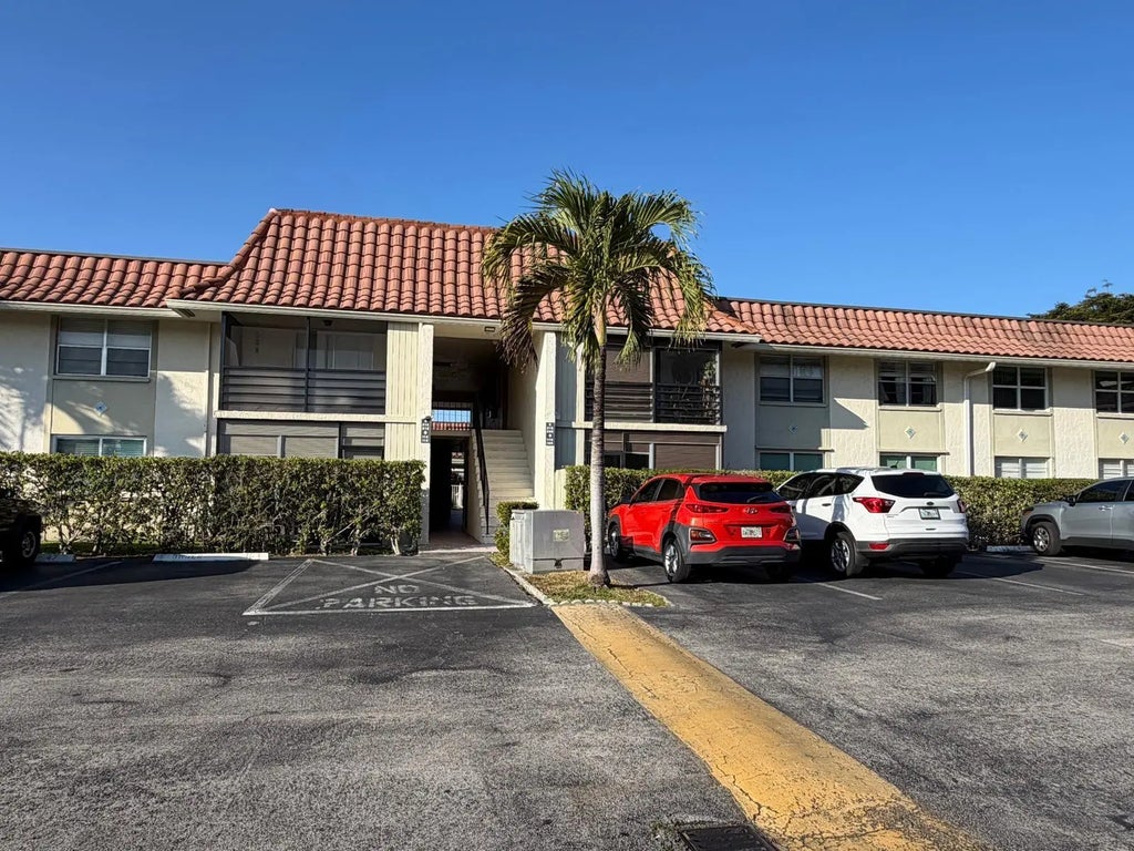 1124 Nw 13th Street #208a, Boca Raton