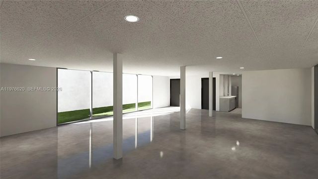 3 of 35 - 550 Nw 29th Street, Miami, FL