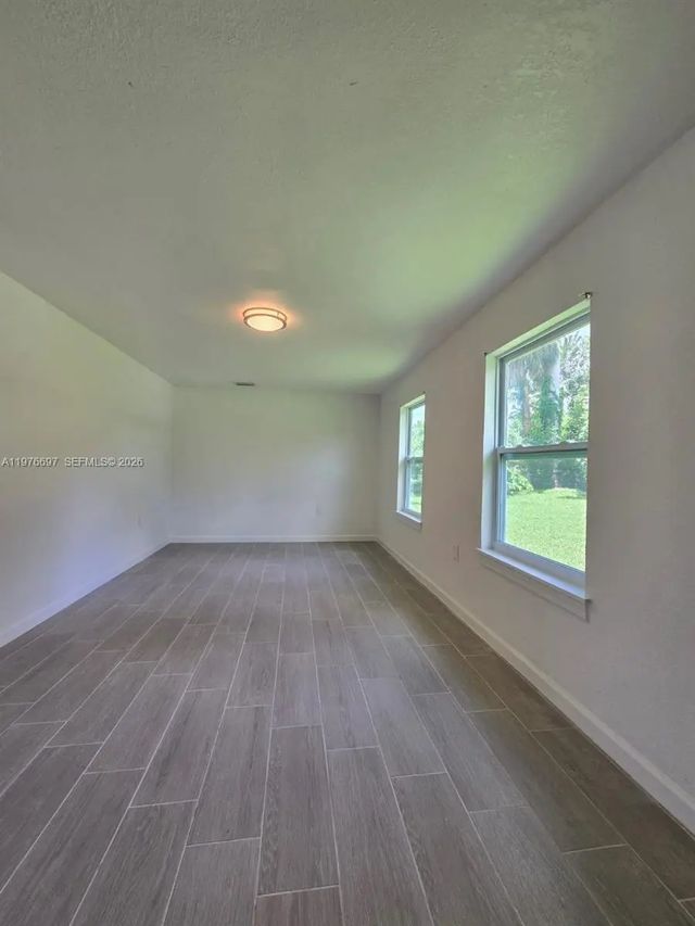 3 of 11 - 4438 E Riverside Drive, Fort Myers, FL