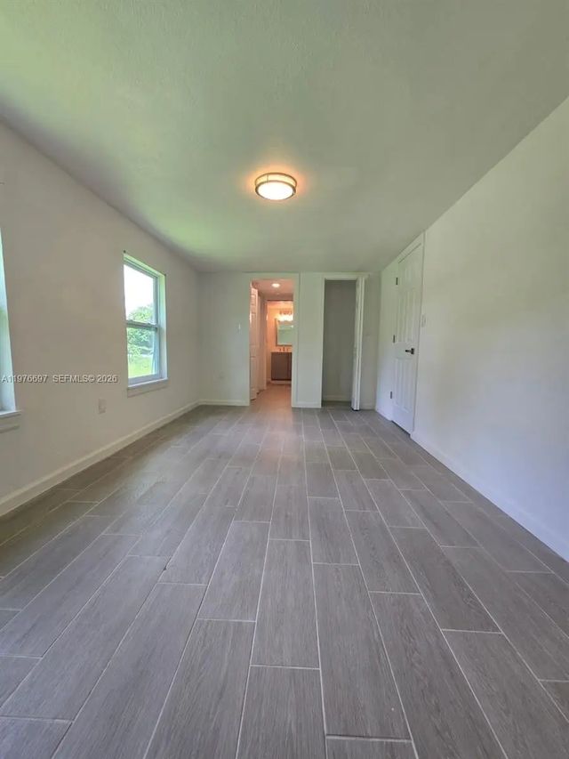 4 of 11 - 4438 E Riverside Drive, Fort Myers, FL