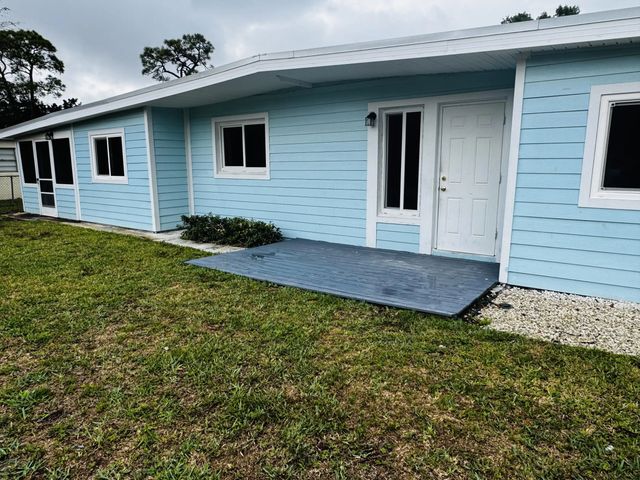 2 of 43 - 360 Barraclough Street, Fort Pierce, FL