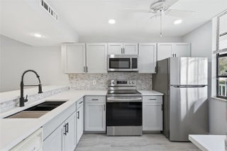 Photo of Listing #F10556209