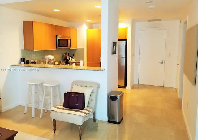 3 of 20 - 1050 Brickell Avenue #2622, Miami, FL