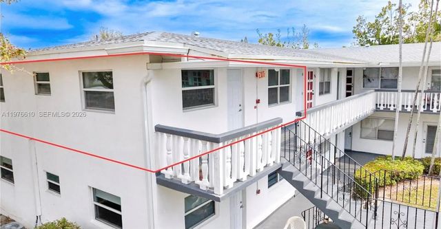2 of 28 - 2458 Polk Street #201, Hollywood, FL
