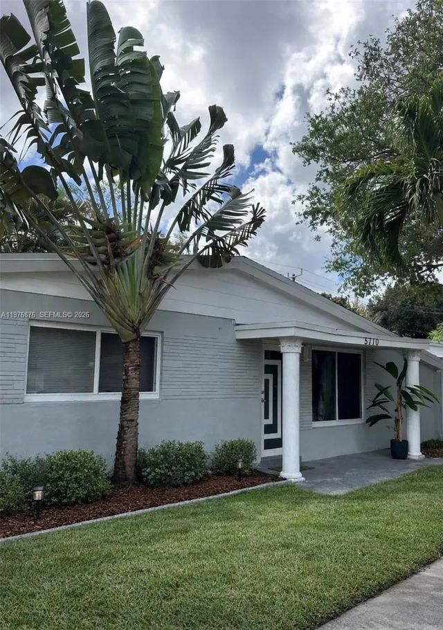 5710 Douglas Street, Hollywood