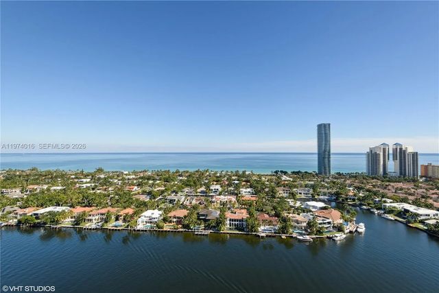 19707 Turnberry Way #28j, Aventura