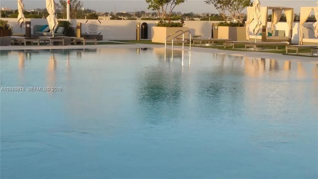 5300 Paseo Boulevard #1603, Doral