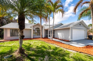 Photo of Listing #R11168798