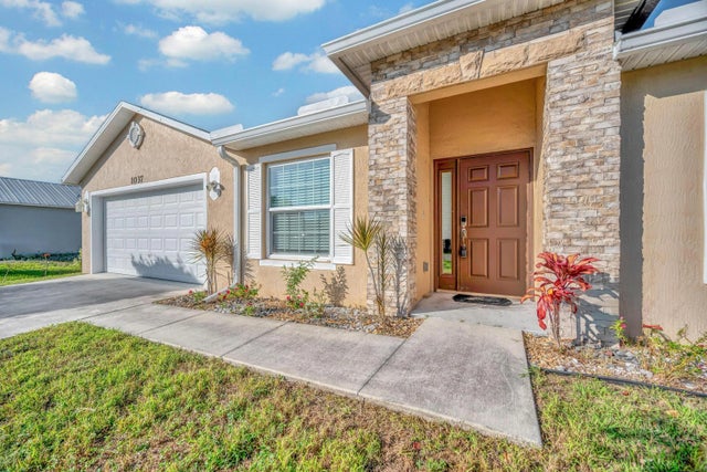 Photo of Listing #R11168807