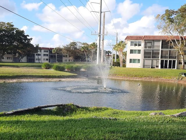 N/A, Pembroke Pines
