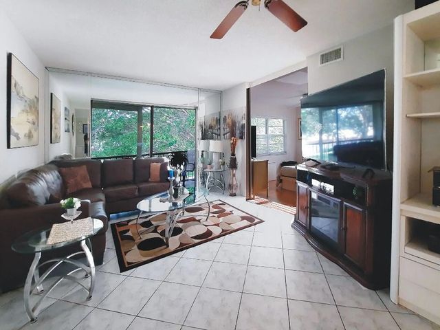 5 of 22 - N/A, Pembroke Pines, FL