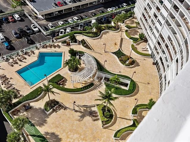 3 of 60 - 2000 S Ocean Drive #810, Fort Lauderdale, FL