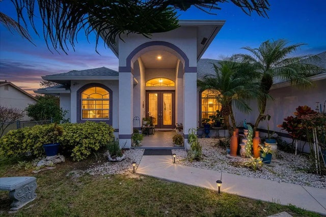 Photo of Listing #R11168828