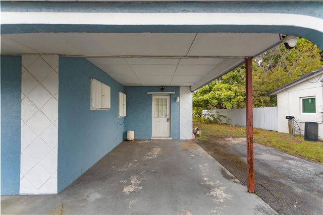 4 of 44 - 1411 Nw 51st Avenue, Lauderhill, FL
