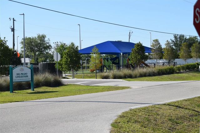 3 of 4 - 1312 Ne 17th Avenue, Cape Coral, FL