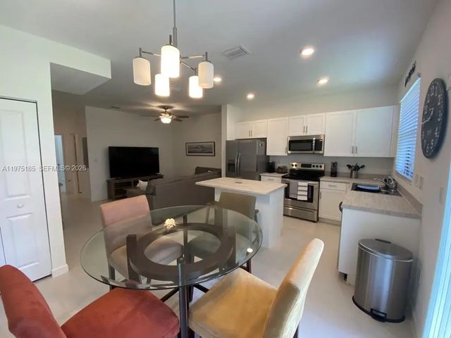 5 of 25 - 28704 Sw 133rd Court, Homestead, FL