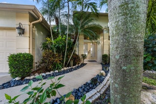 Photo of Listing #R11168931