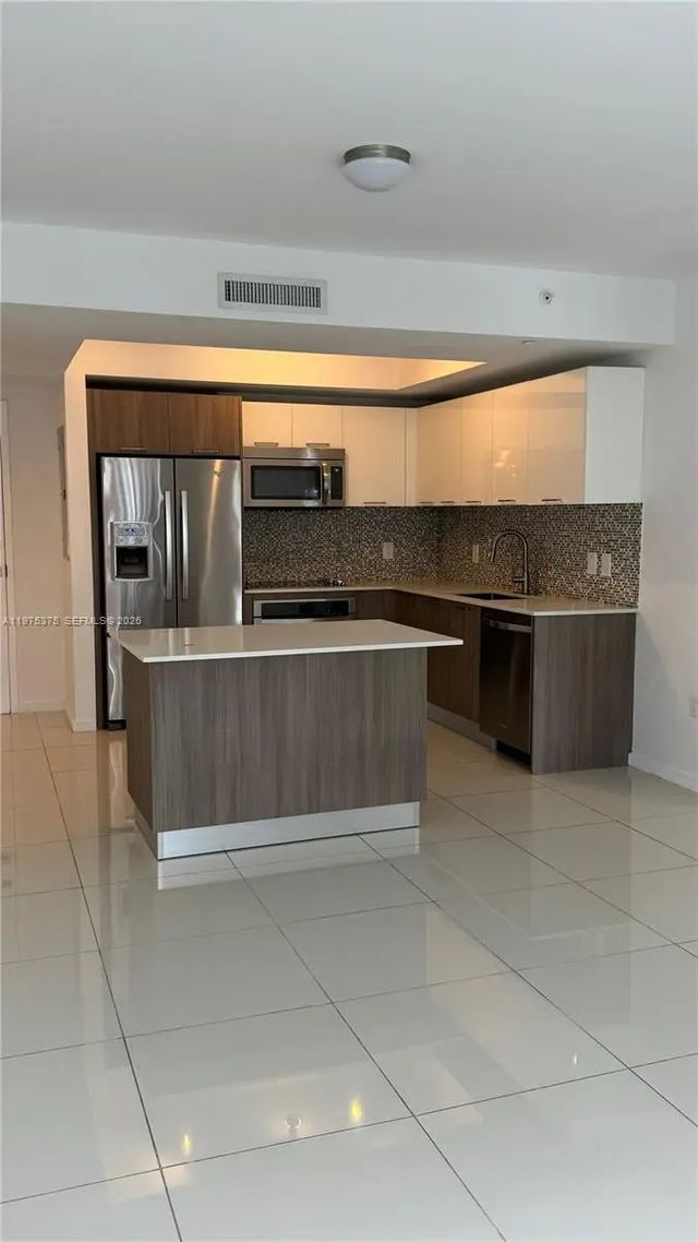 3 of 8 - 5252 Nw 85th Avenue #1203, Doral, FL