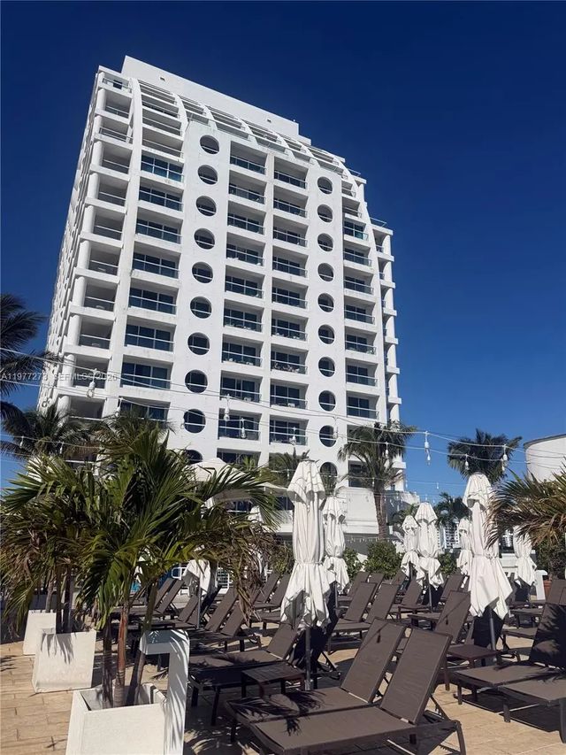 2 of 44 - 551 N Fort Lauderdale Beach Boulevard #r1810, Fort Lauderdale, FL