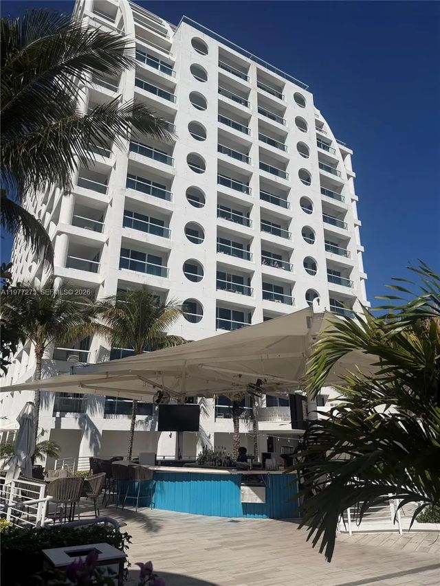 4 of 44 - 551 N Fort Lauderdale Beach Boulevard #r1810, Fort Lauderdale, FL