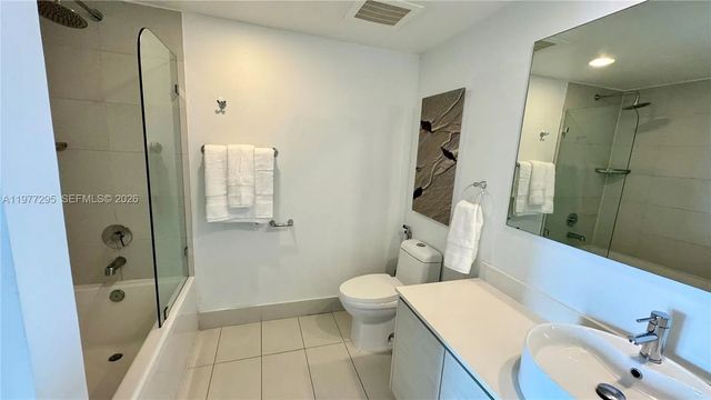 4 of 25 - 2600 E Hallandale Beach Boulevard #t3205, Hallandale Beach, FL