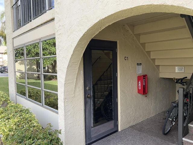 2 of 17 - 334 Pine Ridge Circle #c-1, Greenacres, FL