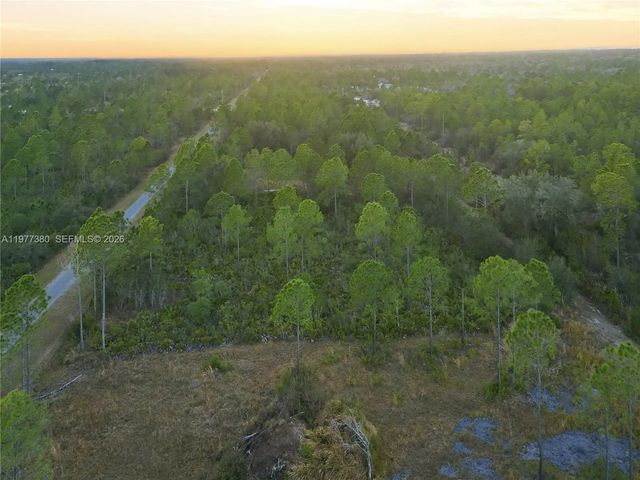 5 of 27 - 310 Tropicana Drive, Lake Wales, FL