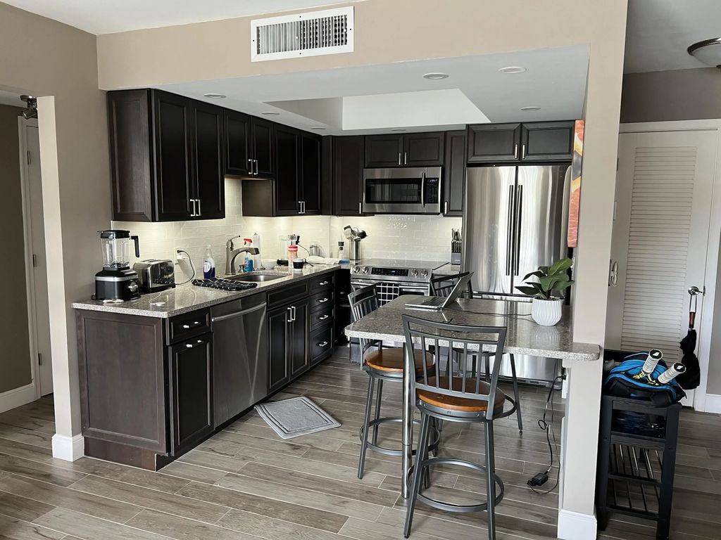 630 Tennis Club Drive #206, Fort Lauderdale