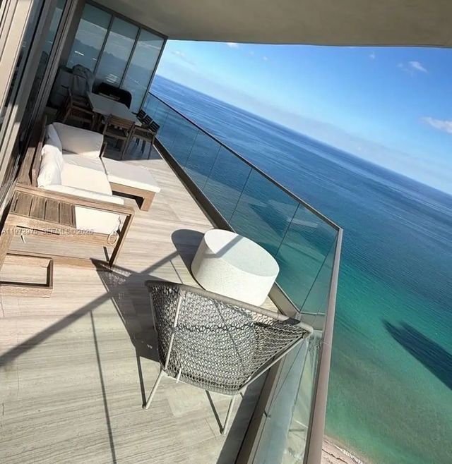 2 of 47 - 18975 Collins Avenue #3004, Sunny Isles Beach, FL